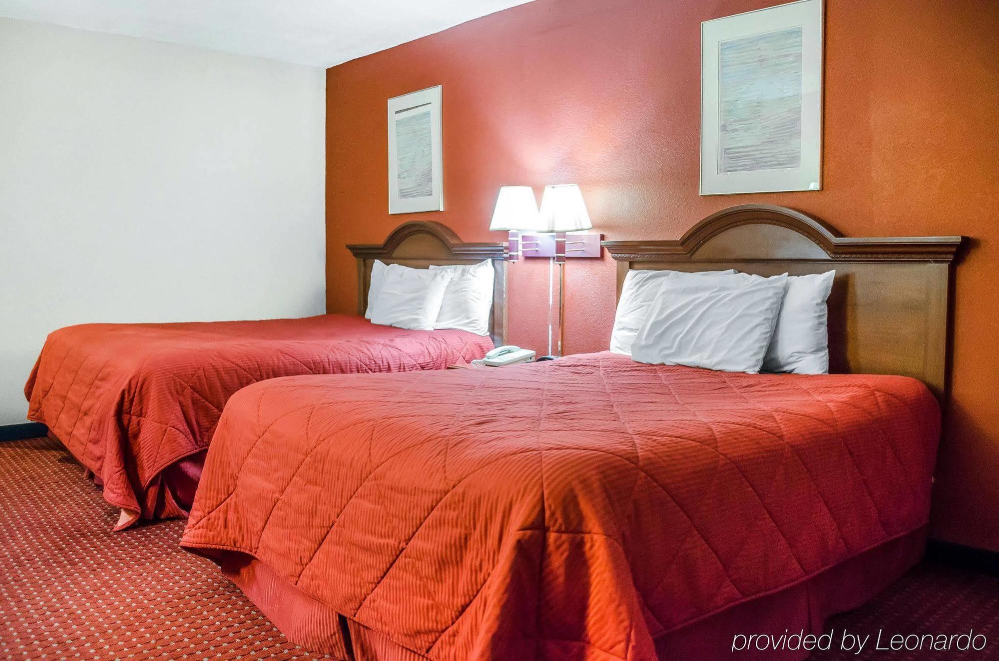 Rodeway Inn Harrisburg Ngoại thất bức ảnh