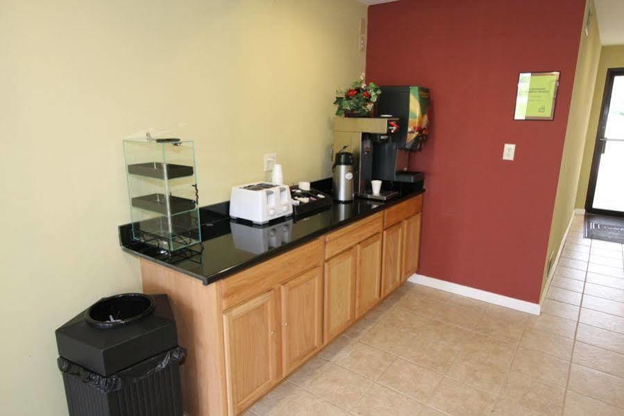 Rodeway Inn Harrisburg Ngoại thất bức ảnh