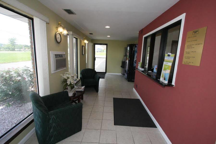 Rodeway Inn Harrisburg Ngoại thất bức ảnh