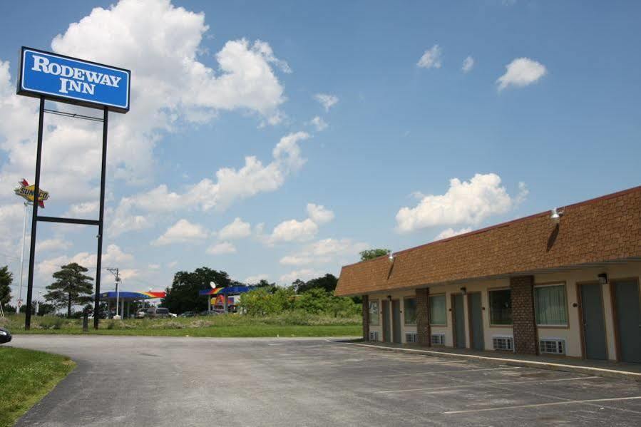 Rodeway Inn Harrisburg Ngoại thất bức ảnh
